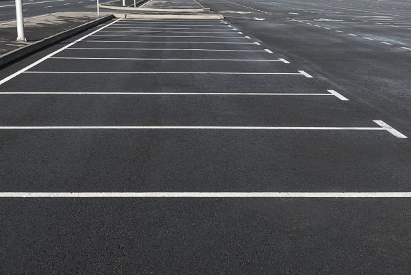 Cost of Commercial Asphalt Resurfacing in Salisbury